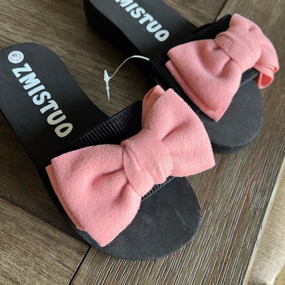 girls sandals - Picture 3 of 6